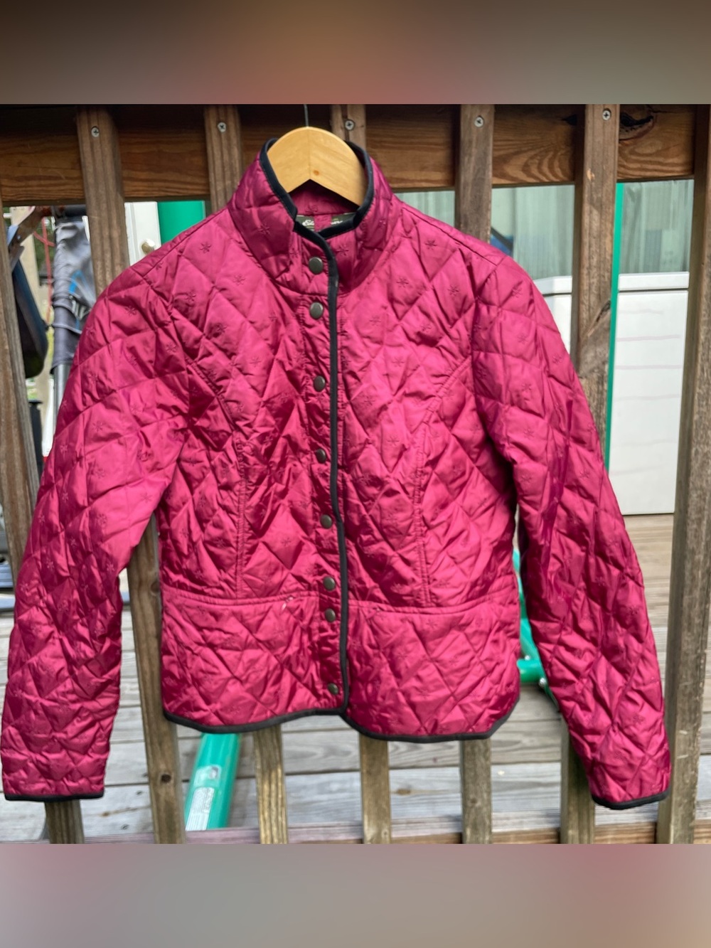 Eddie  Bauer Pink Puffer Jacket Size XS